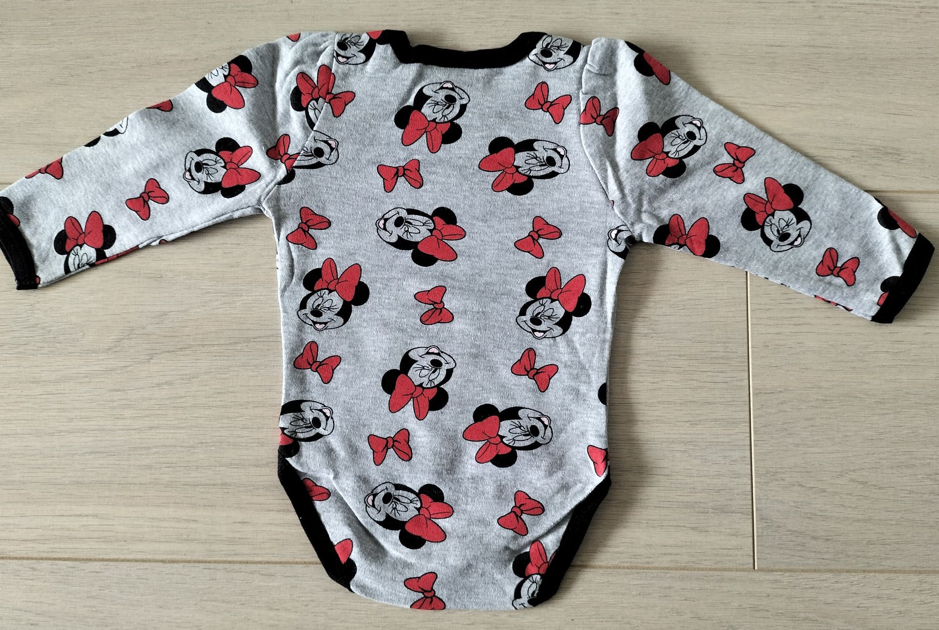 Disney Minnie Mouse romper grijs/zwart/rood maat 62-68