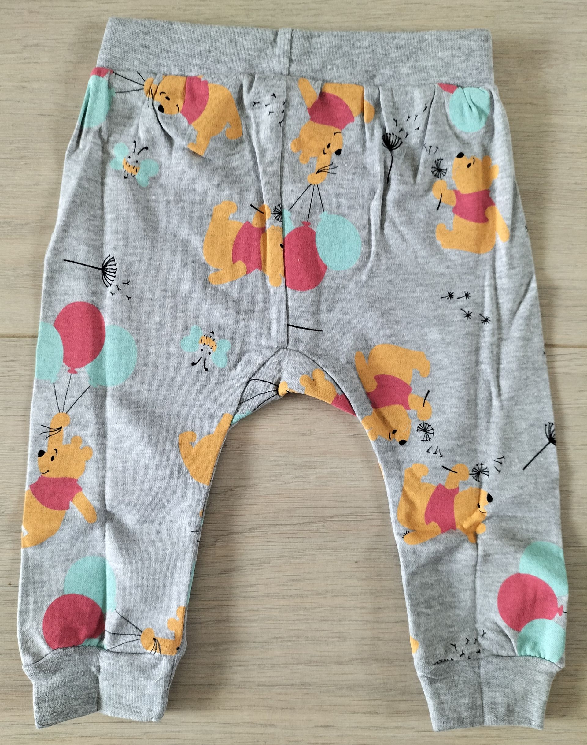 Disney Winnie the Pooh babybroekje grijs maat 74-80