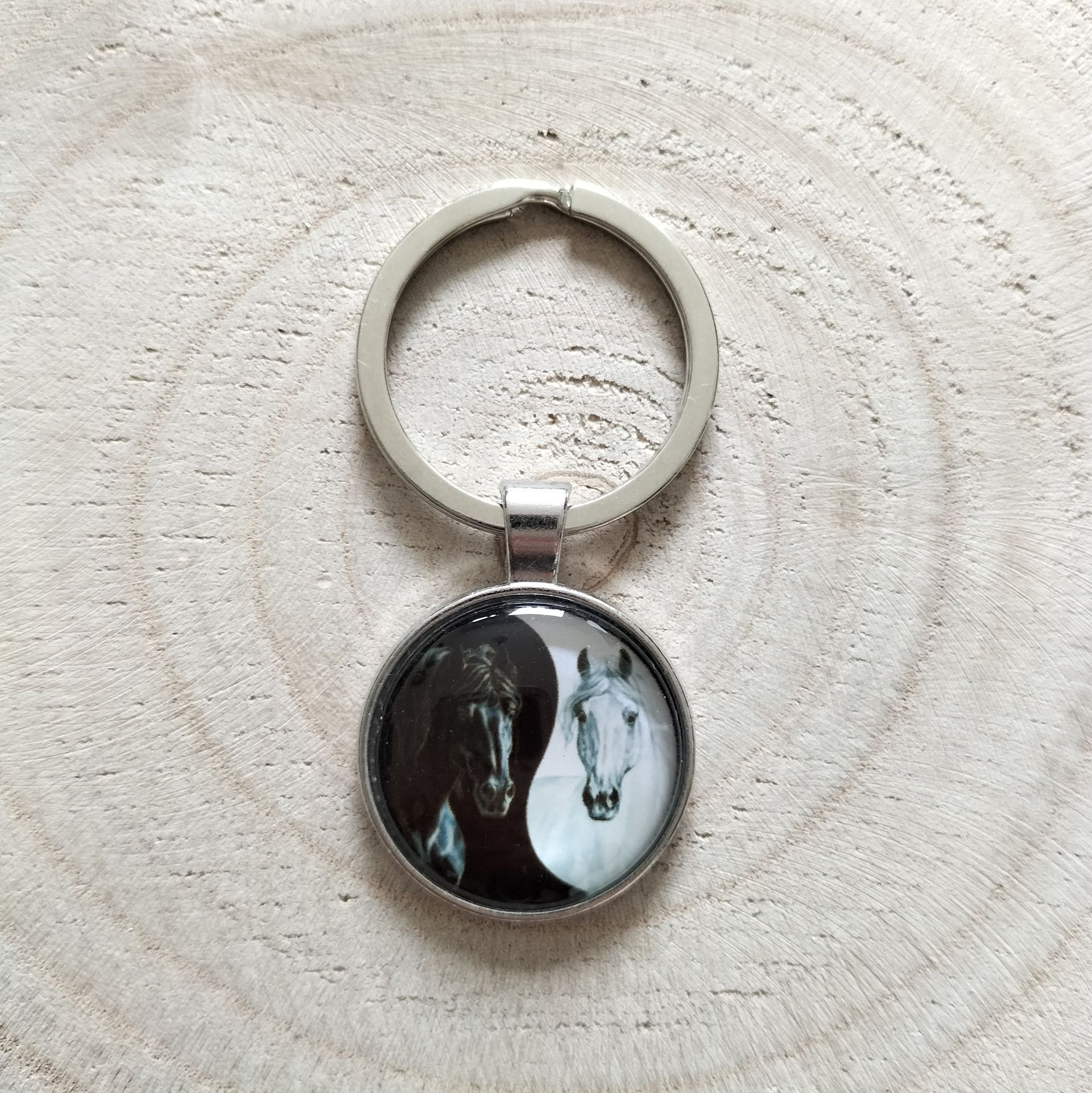 Yin Yang paarden sleutelhanger