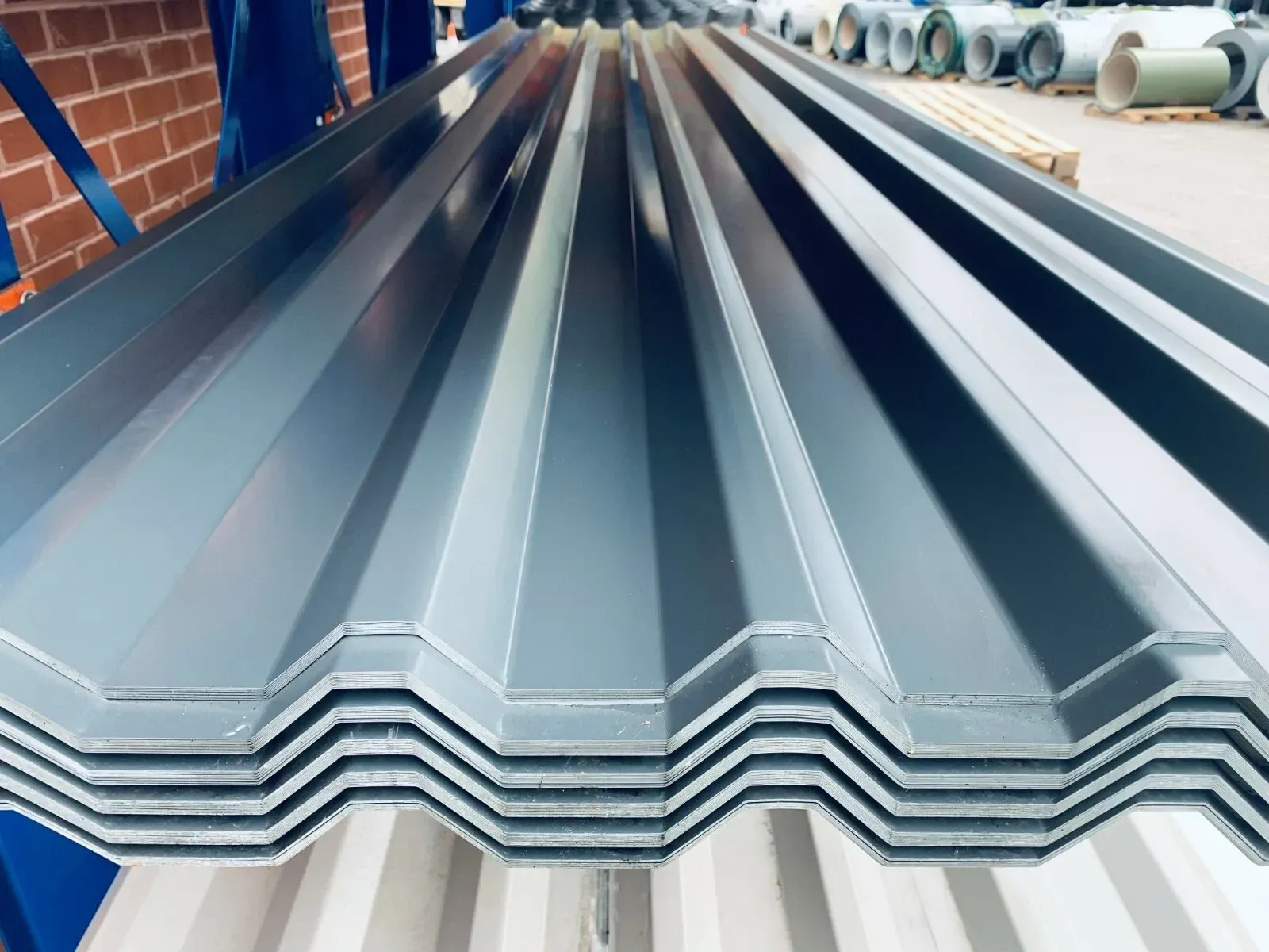 guttering downpipe