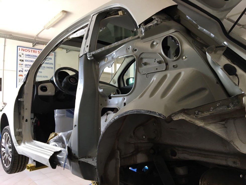 riparazione auto scocca