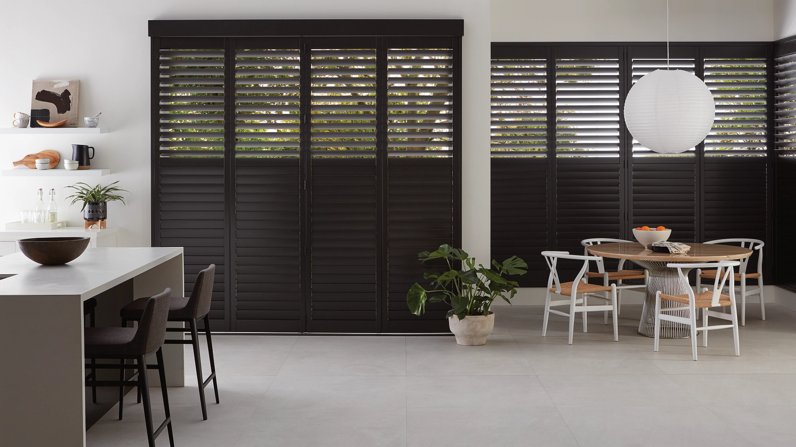 Hunter Douglas Heritance® Hardwood Shutters