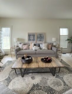 Living Room Cleaning | Illini Cleaning Services | Champaign, IL