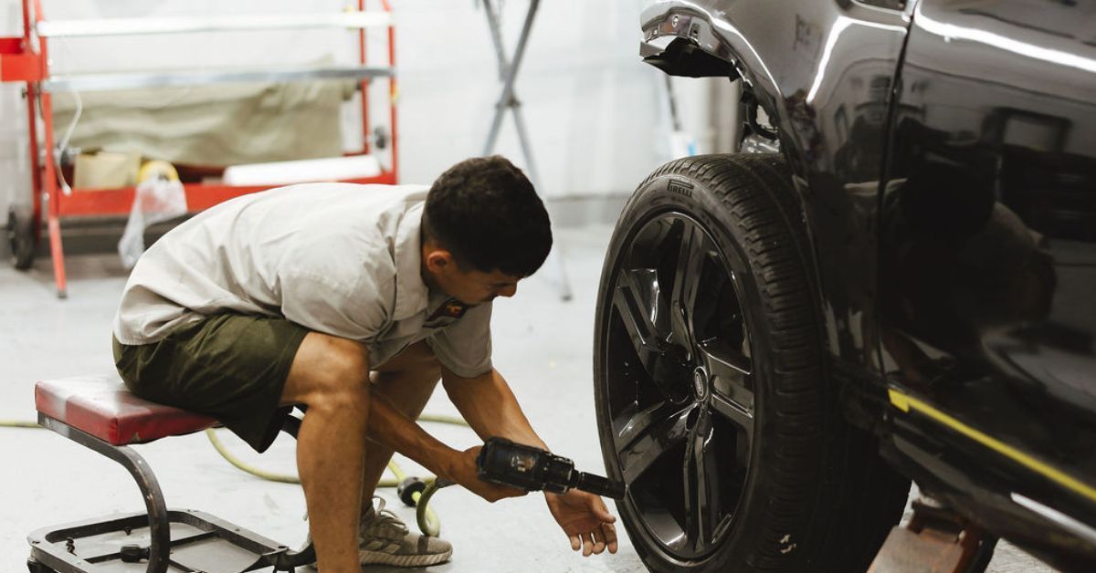 Repair Estimate Terms: What Does R&R and R&I Mean?