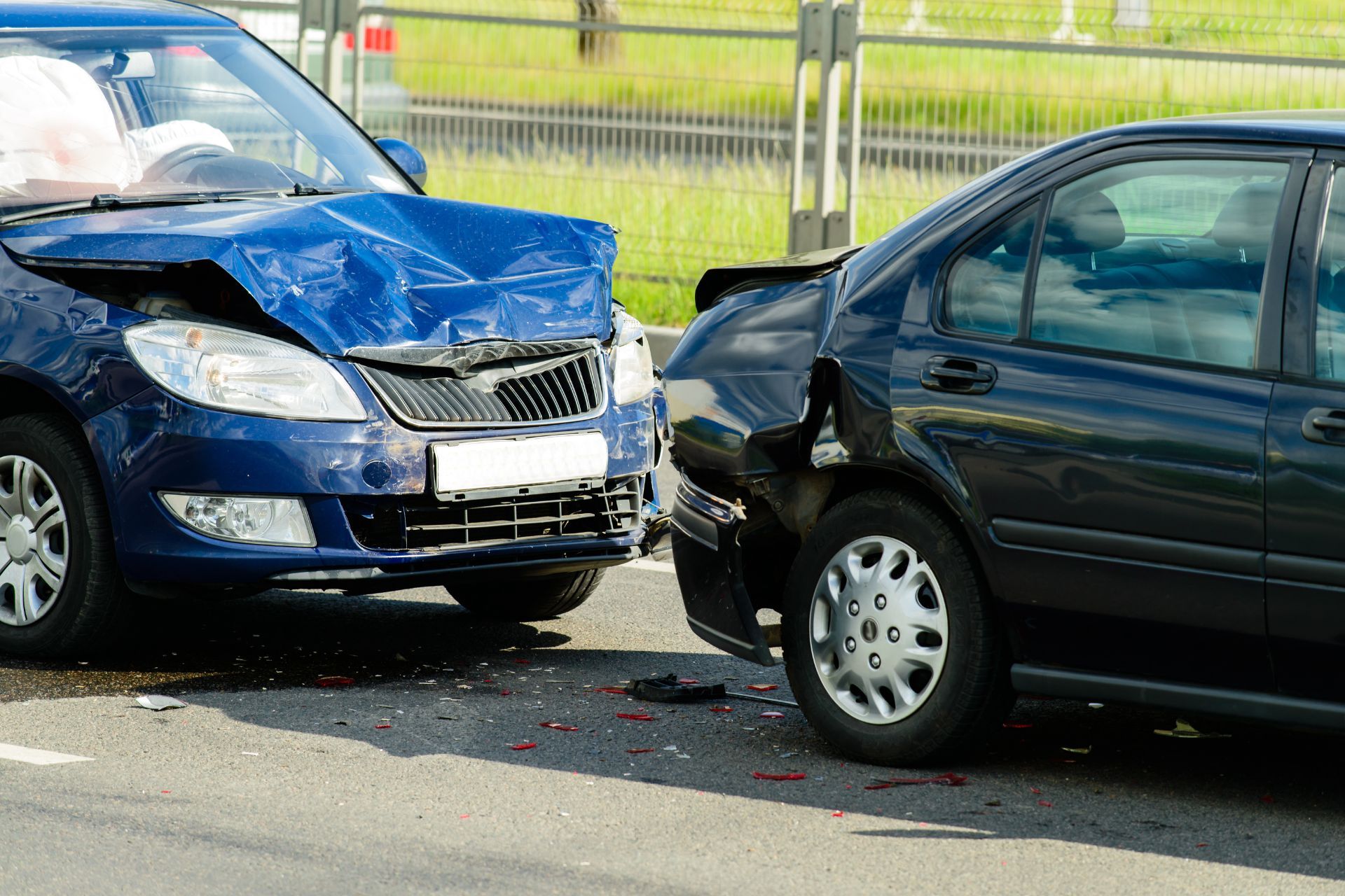 5 Common Causes of Auto Accidents and How To Avoid Them