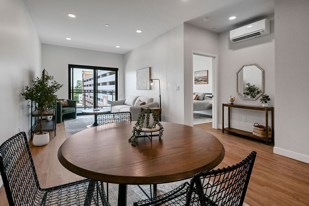 Urbane115 Furnished Living room