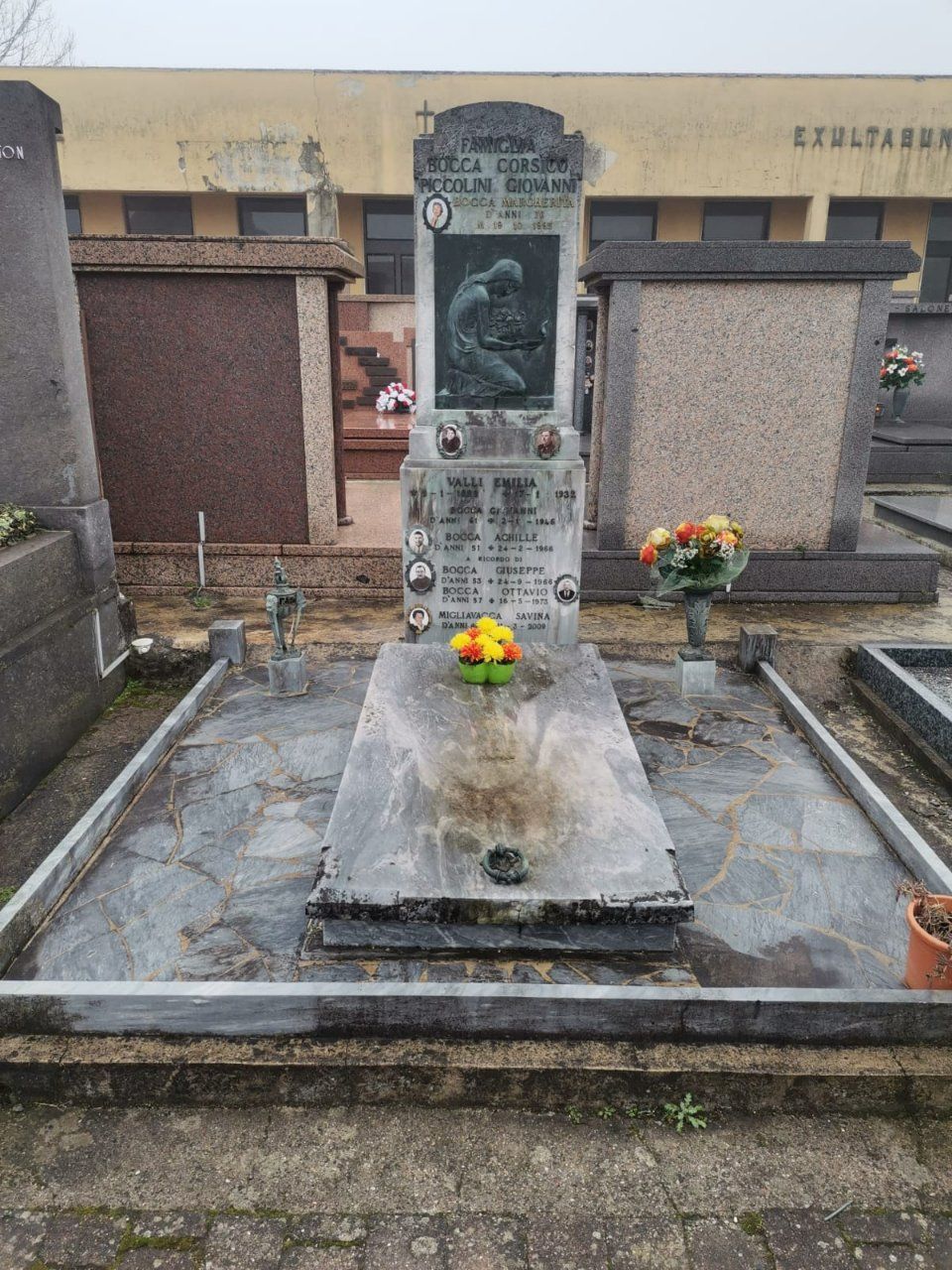 Restauro edicola funeraria