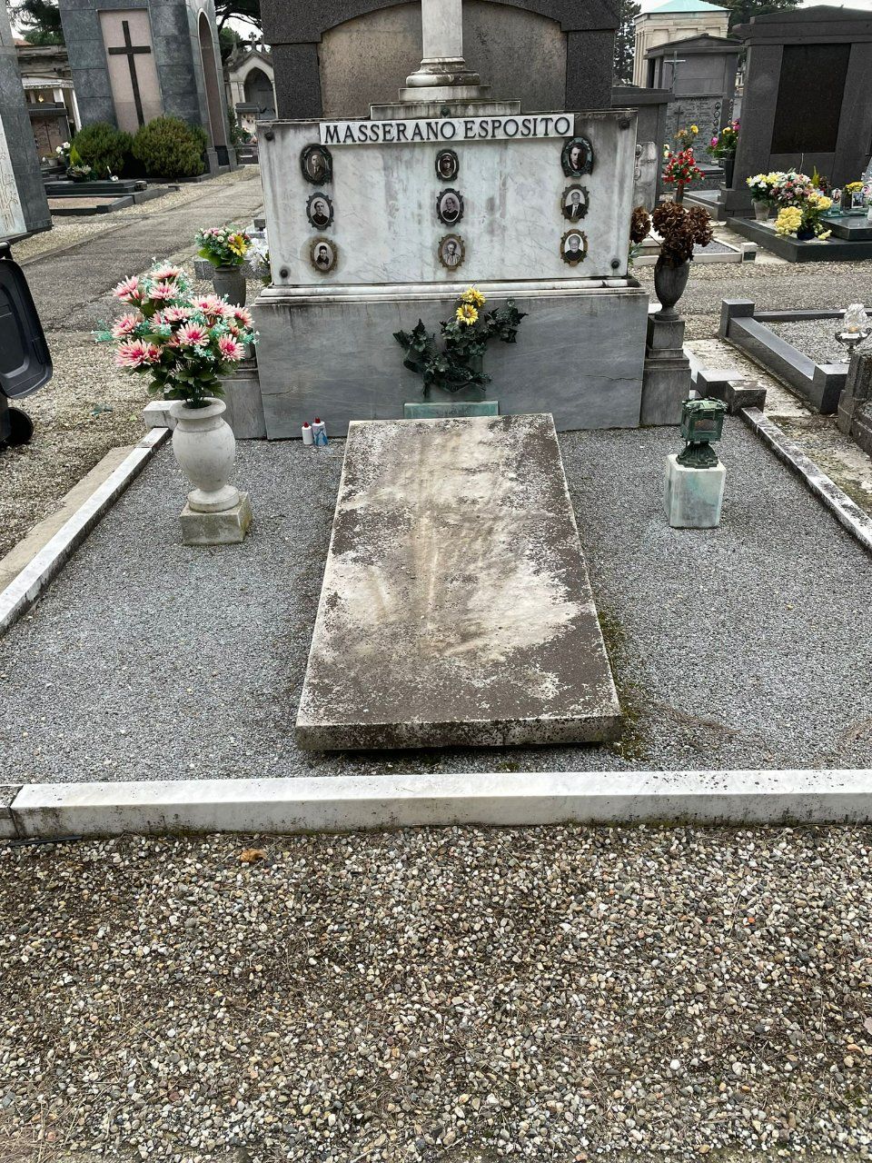 Ripristino monumenti funebri in pietra