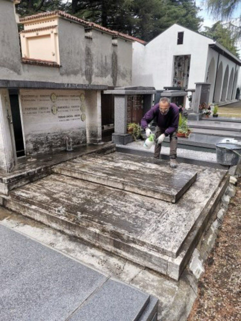 Ripristino edicola funeraria