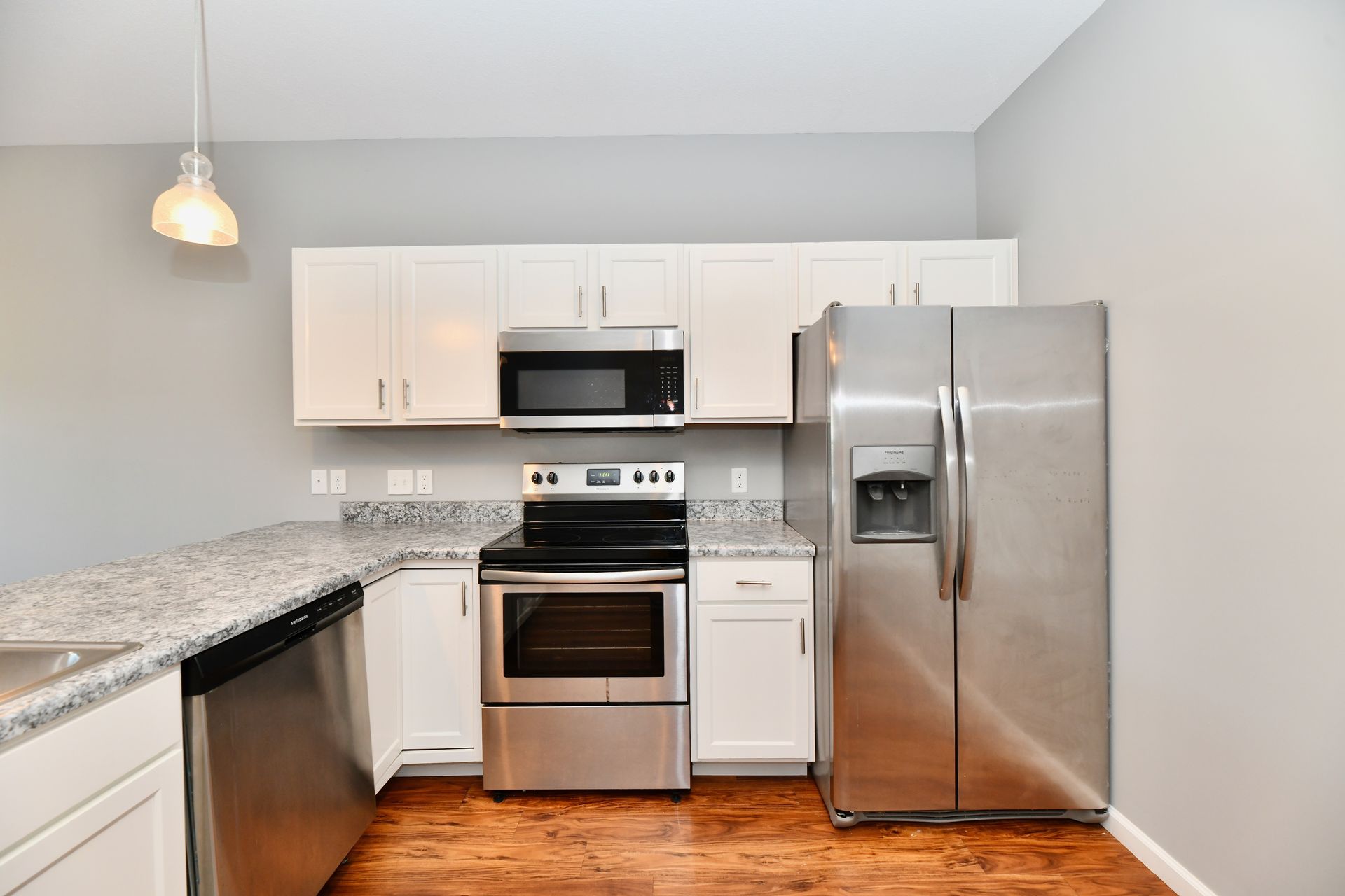 Luxury Apartment Pool