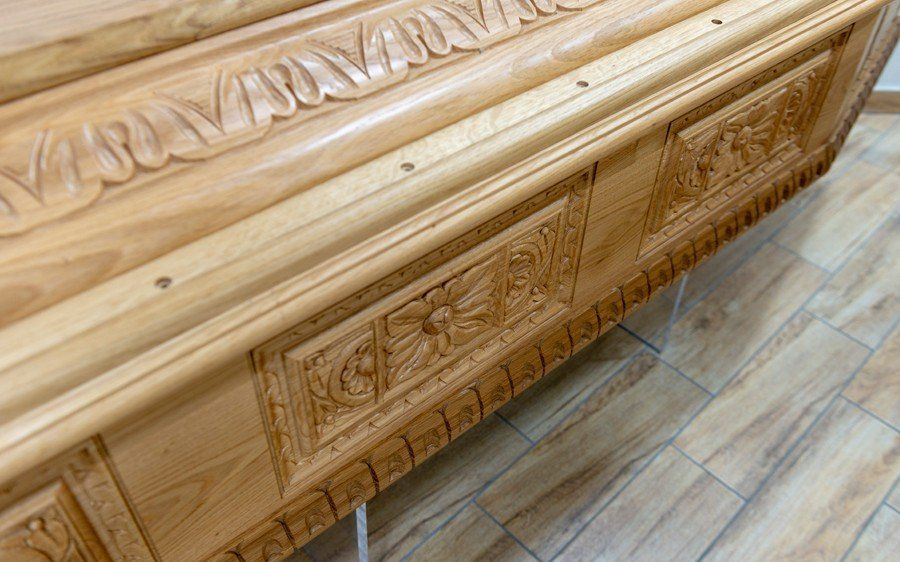 Cofano funebre decorato
