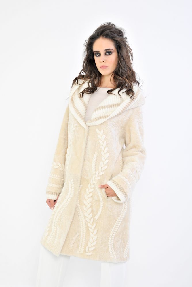 Montone Shearling ricamato reversibile