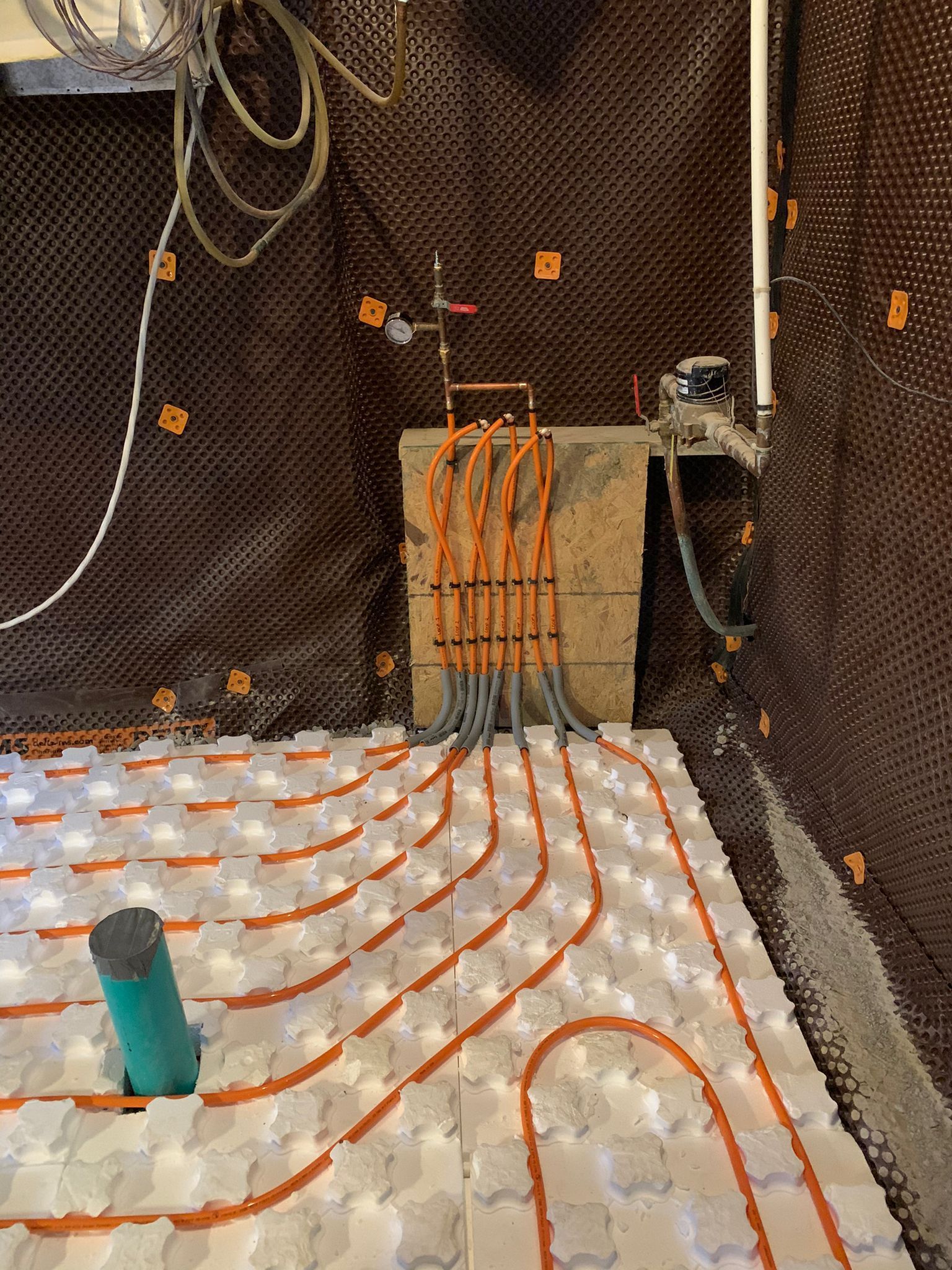 Hydronic Heating - Installations