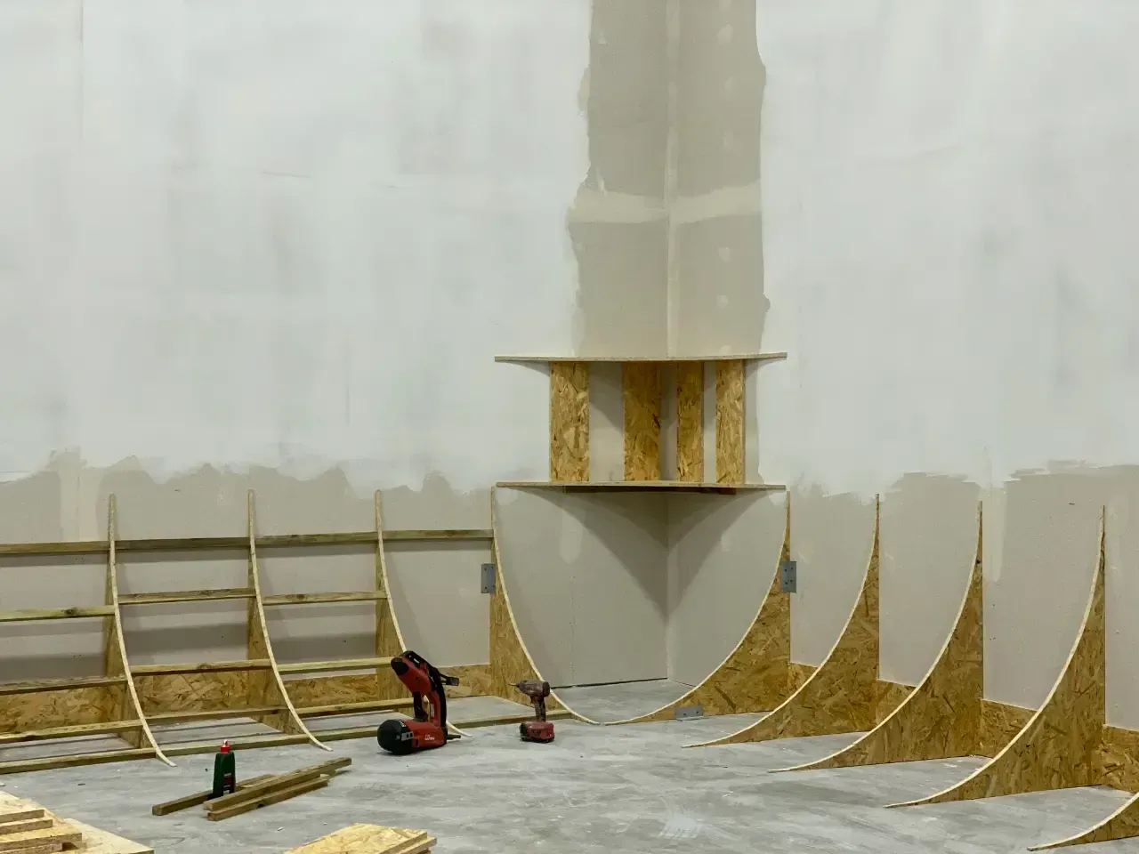 Cyc Wall Wembley, London 8