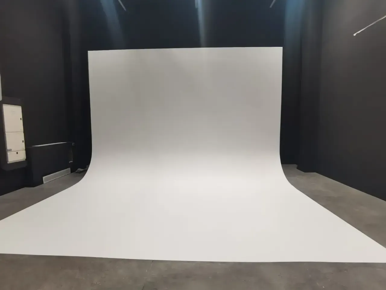 Cyc Wall for 12 Film Studios in Manchester 2