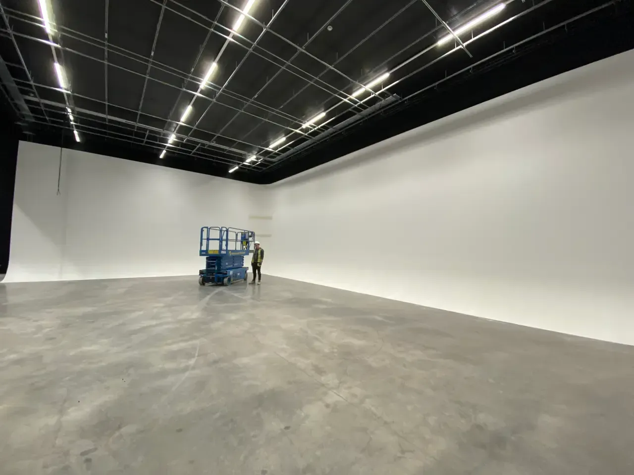 Cyc Wall for 12 Film Studios in Manchester 4