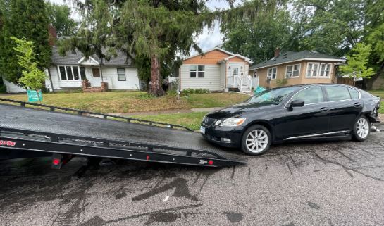 wrecker services Minneapolis