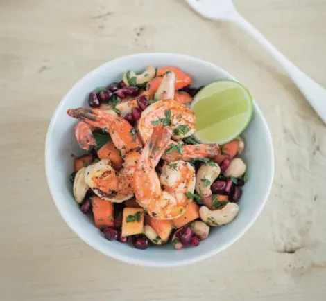 Grilled Prawns With Papaya, Cashew and Pomegranate Salad