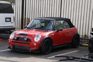 red_mini_cooper_4