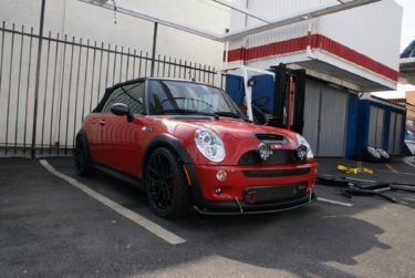 red_mini_cooper_1