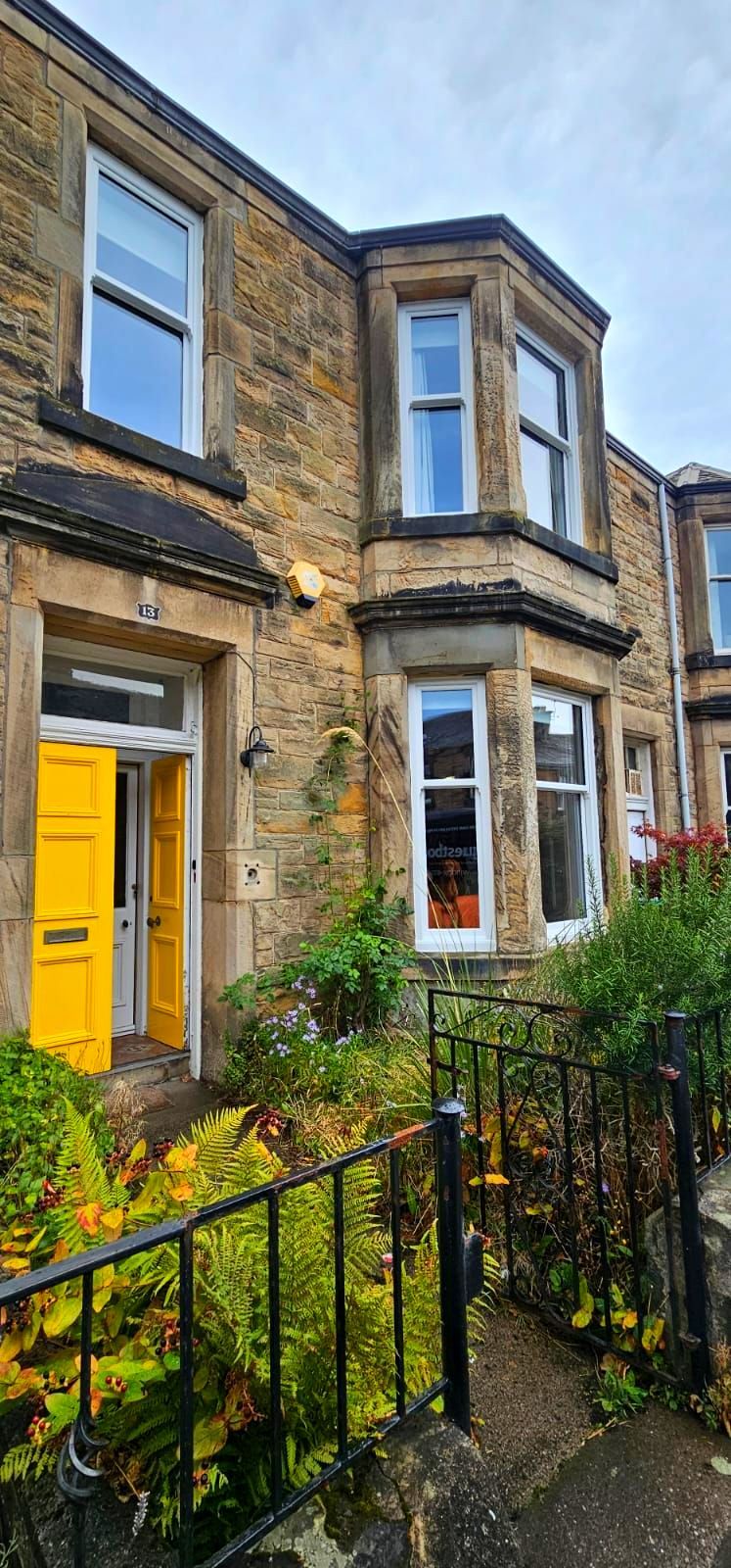 Window Store windows