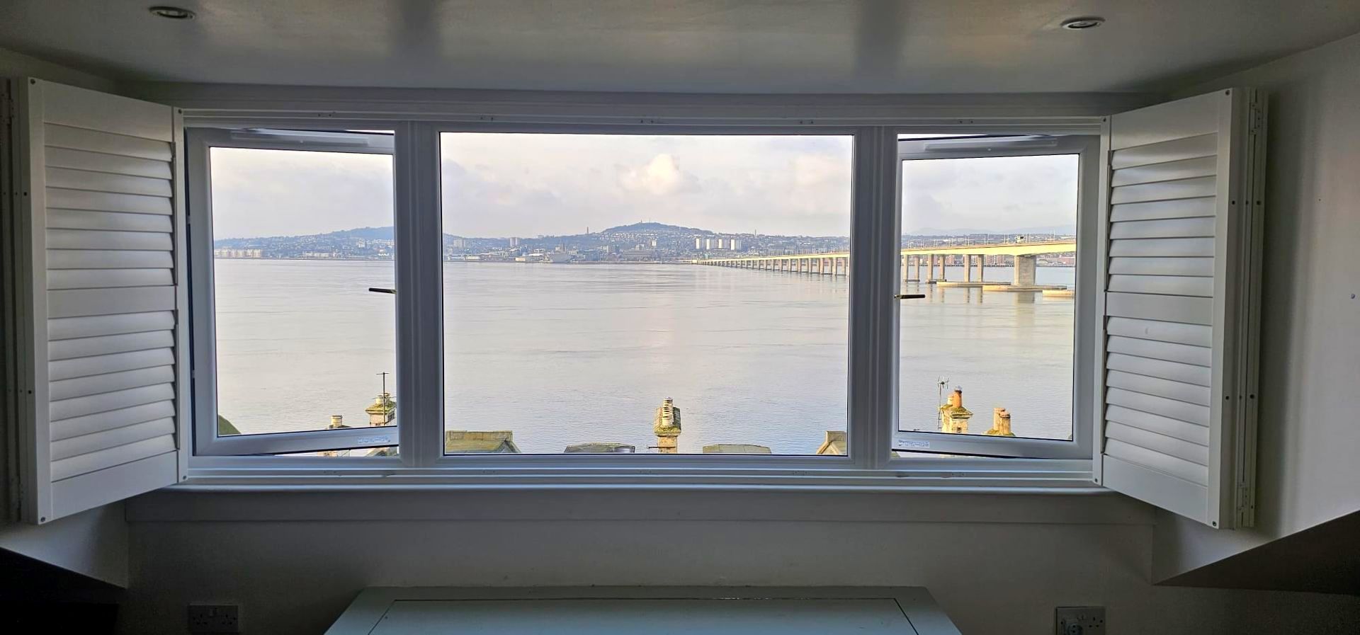 Window Store windows