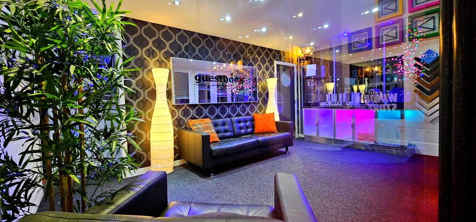 Window-Store-Kirkcaldy-showroom