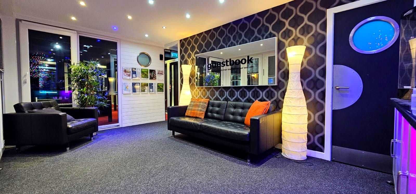 Window-Store-Kirkcaldy-showroom