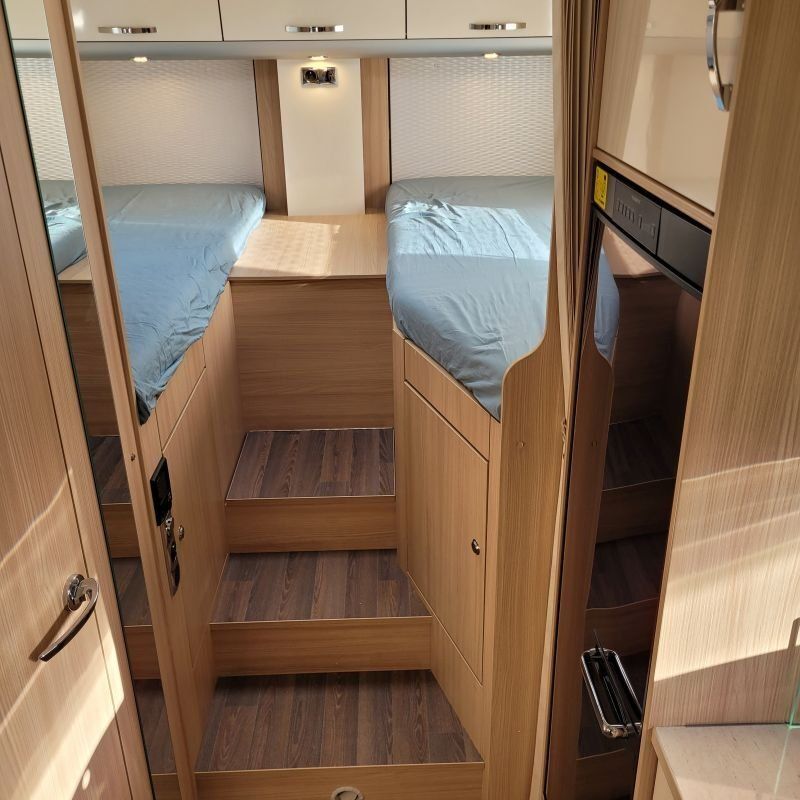 GOGOcamper.be - Reizen met een camper, mobilhome of motorhome betekent vrijheid, onafhankelijkheid, buiten leven, onthaasting, openstaan voor het onverwachte, eenvoud, kort bij de natuur, slow travel, ontdekken, … en toch zorgeloos en met veel comfort.