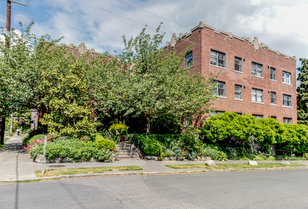 Astor Court Pacific Crest Real Estate