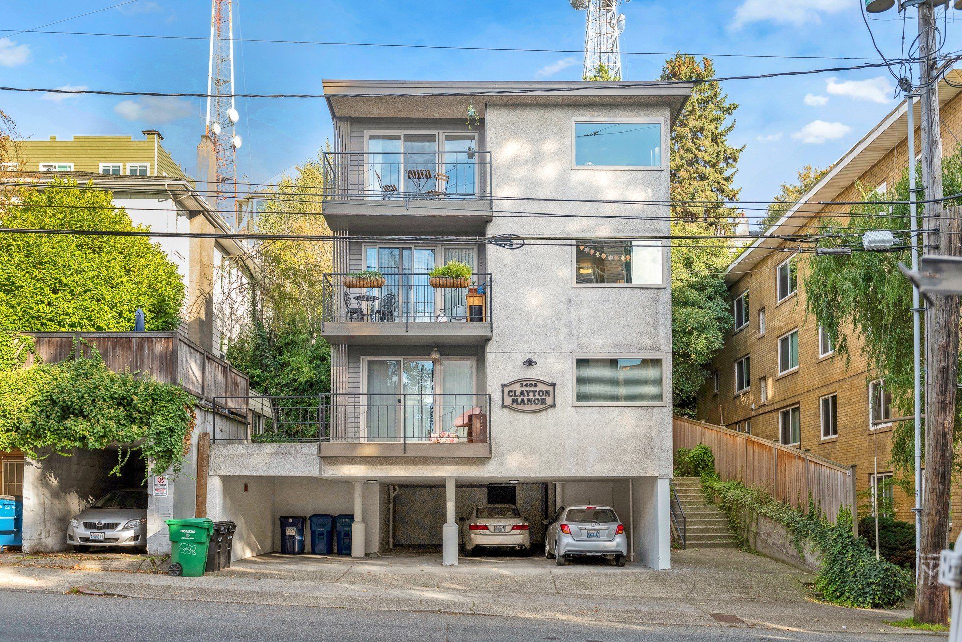 Clayton Manor Apartments Pacific Crest Real Estate