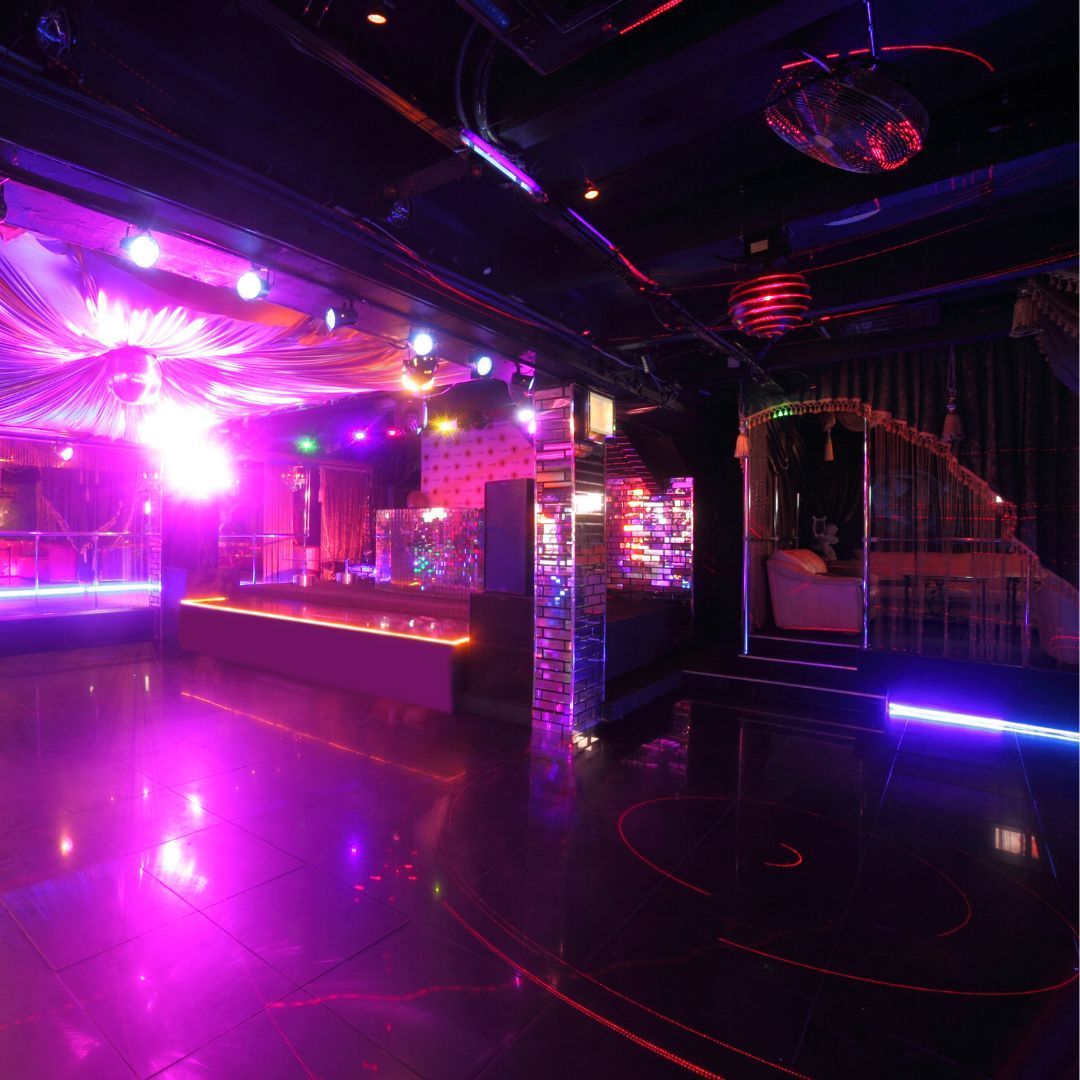 Partnering with an Insurance Broker: Benefits for Nightclub Owners