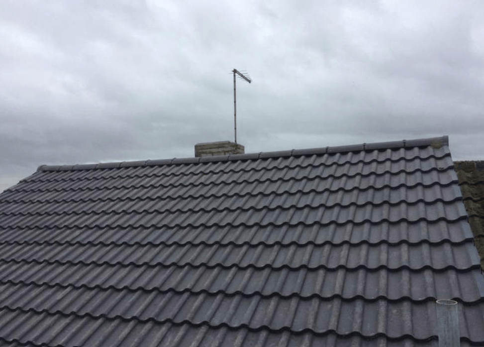 Picture of a new bungalow roof by Roofers London