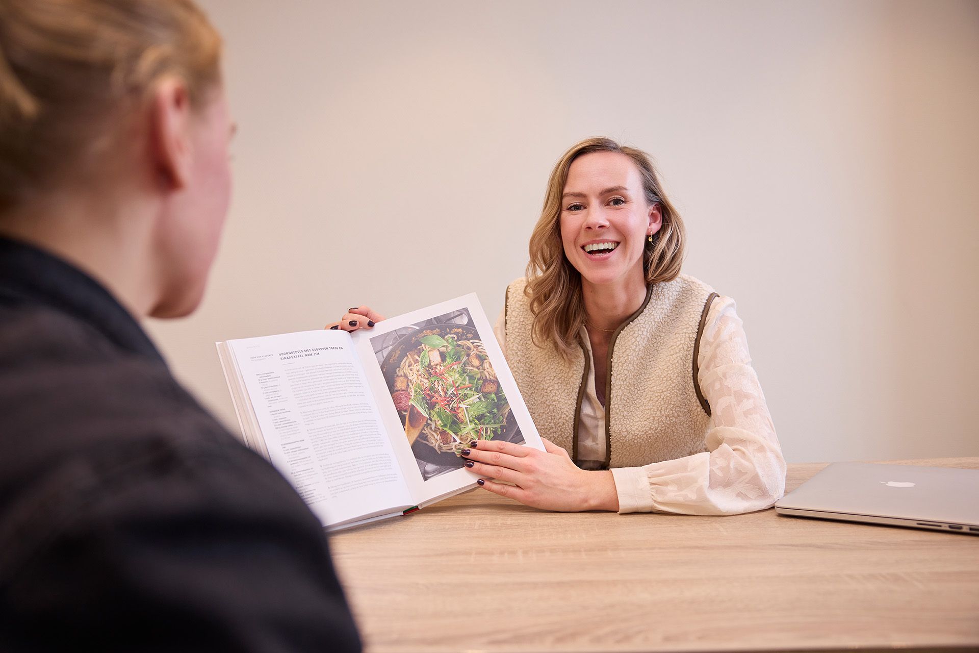 Dieetteam, dieet, voeding, advies, dieetadvies, voedingsadvies, valkenswaard, waalre, maarheeze, nuenen, afvallen, gezond eten, leefstijl, dietist, expert voeding, afvallen, diëtist, diabetes mellitus, suikerziekte, hoge bloeddruk, hoog cholesterol, linda hoebink, anna southall, carina de kort, hulp bij afvallen, hulp bij gezonder eten, begeleiding voeding, diëtist, diëtisten, leefstijlcoach, Dieetteam, hulpvraag, voedingsdvies, dieetadvies, leefstijlcoaching, voorlichting, workshops, gastles, dieet, voeding