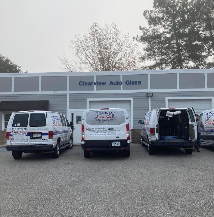 Chrysler Windshield replacement in Charleston, SC Chrysler Windshield replacement in Charleston, SC