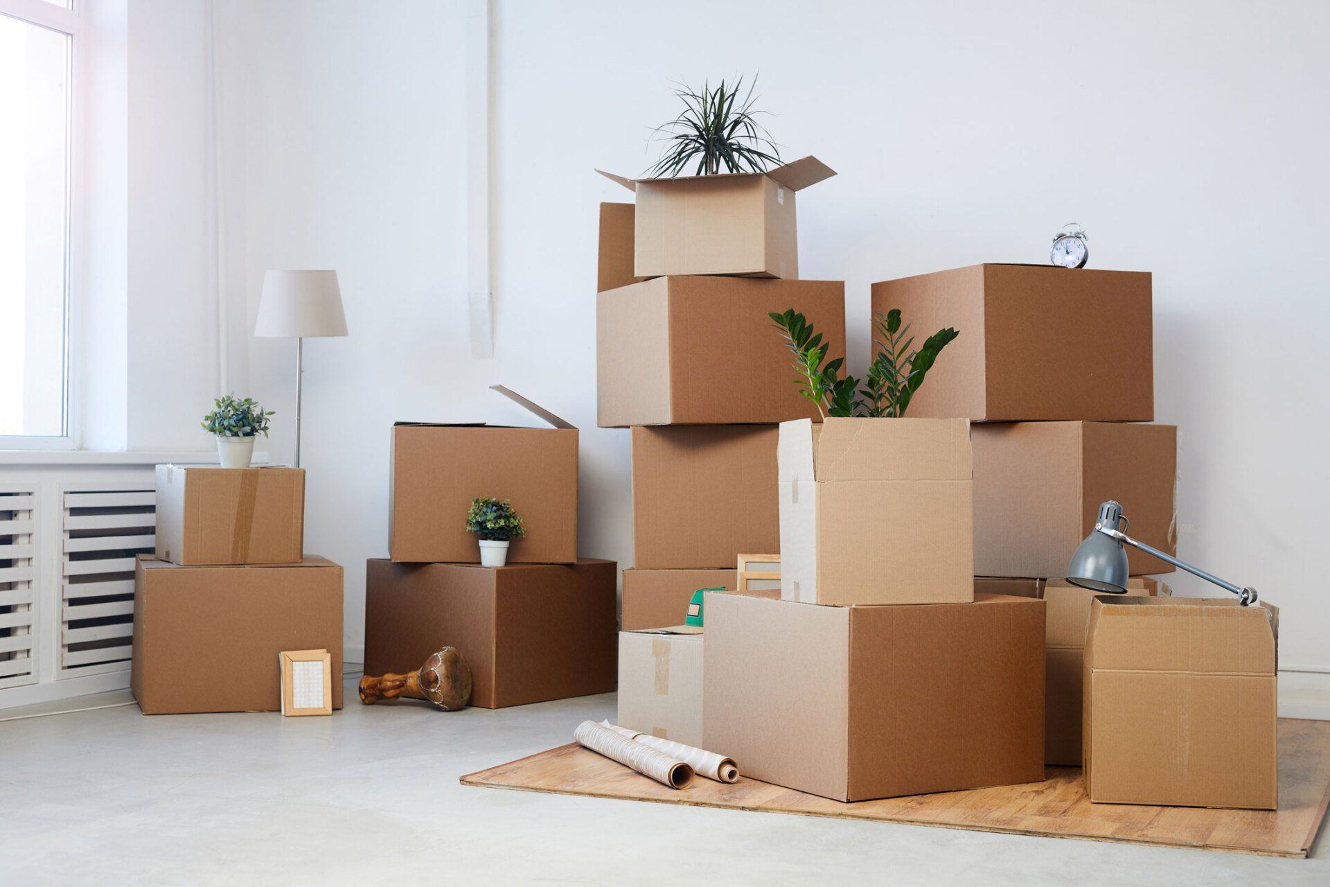 Cardboard Boxes — Houston, TX — Los Flores Movers