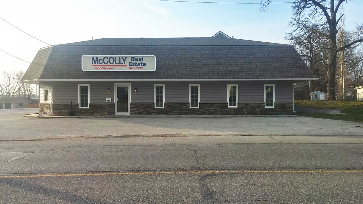 Lowell-siding-stone-gutter-installation