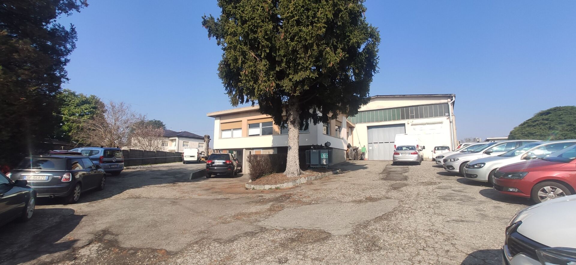 ditta per servizi di progettazione impianti elettrici