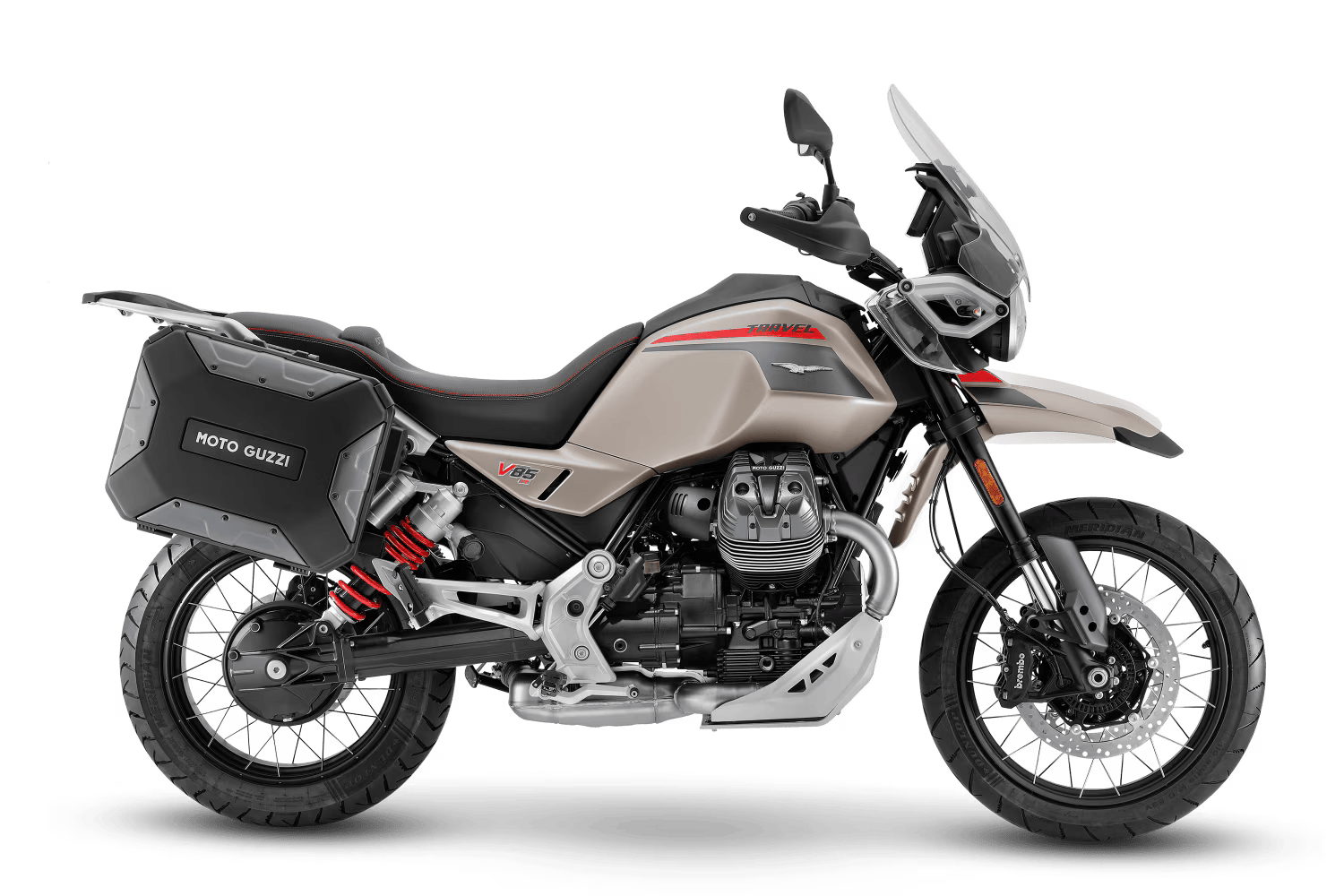 Una motocicletta è parcheggiata su uno sfondo bianco.