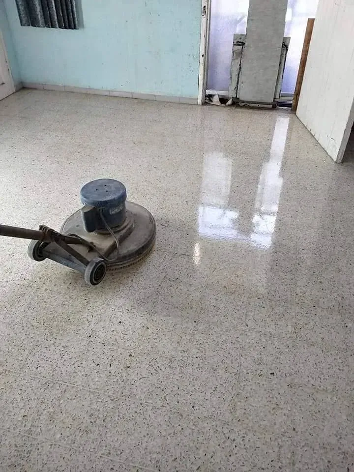 QUÍMICOS Y SERVICIOS RUIVEL