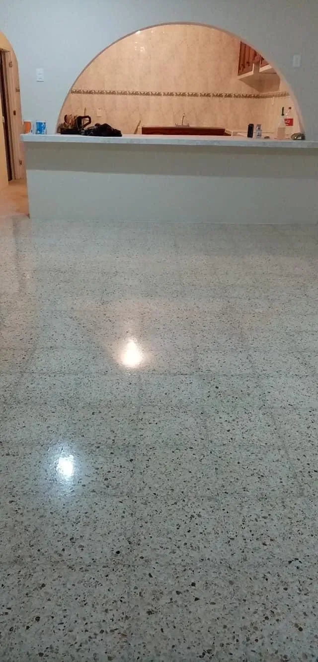 QUÍMICOS Y SERVICIOS RUIVEL