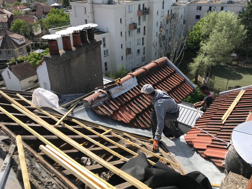 Travaux de couverture - réfection de toit- à La Garenne-Colombes 92