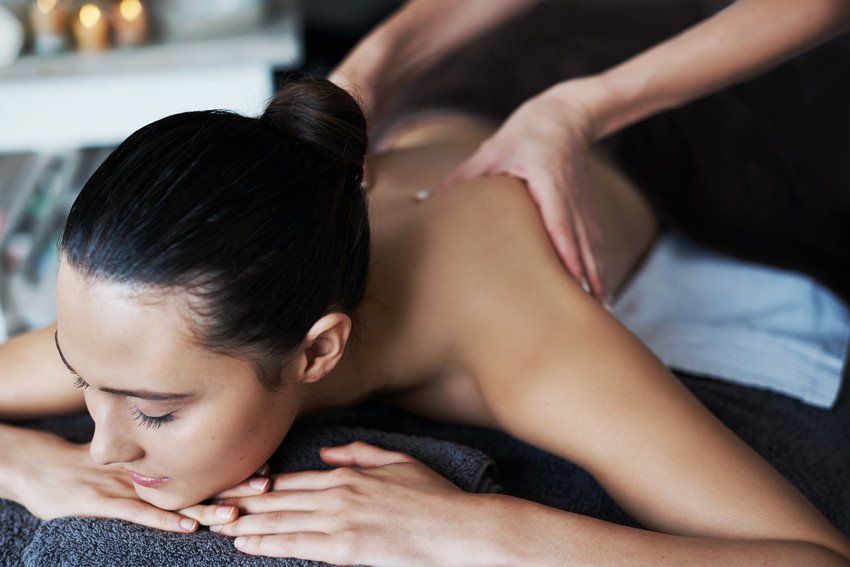 pregnancy back massage