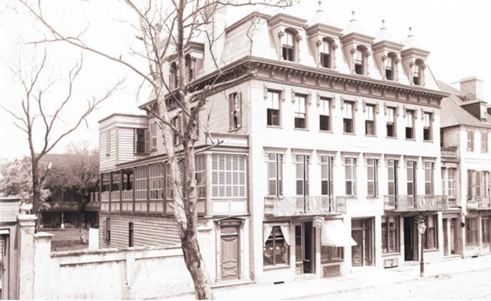 The Confederate Home and College