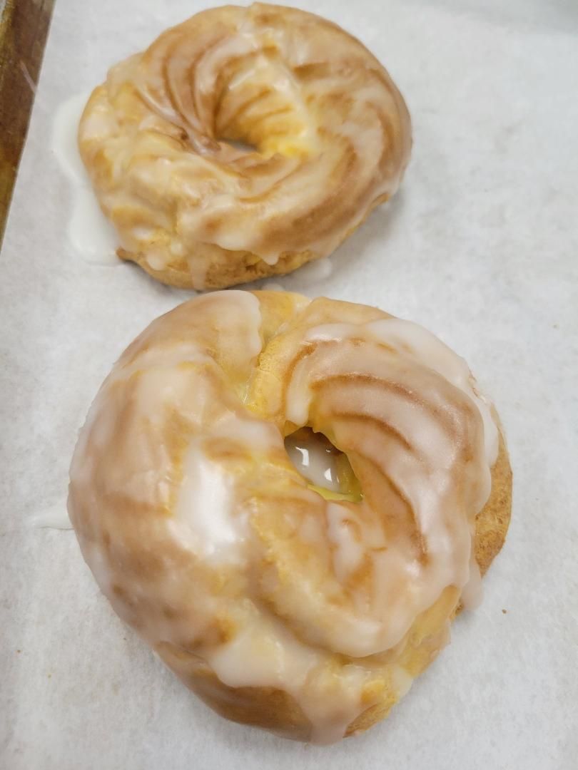 Crullers