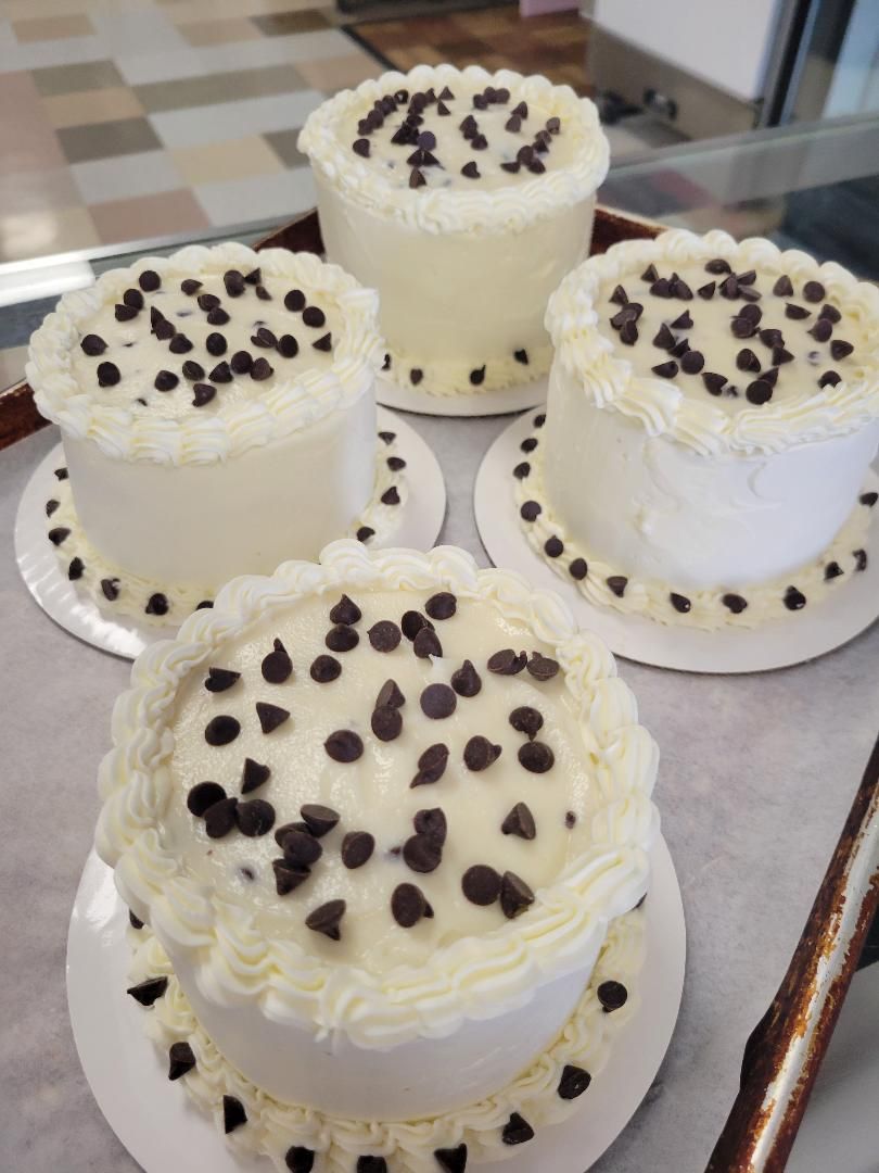 Mini Cannoli Cakes