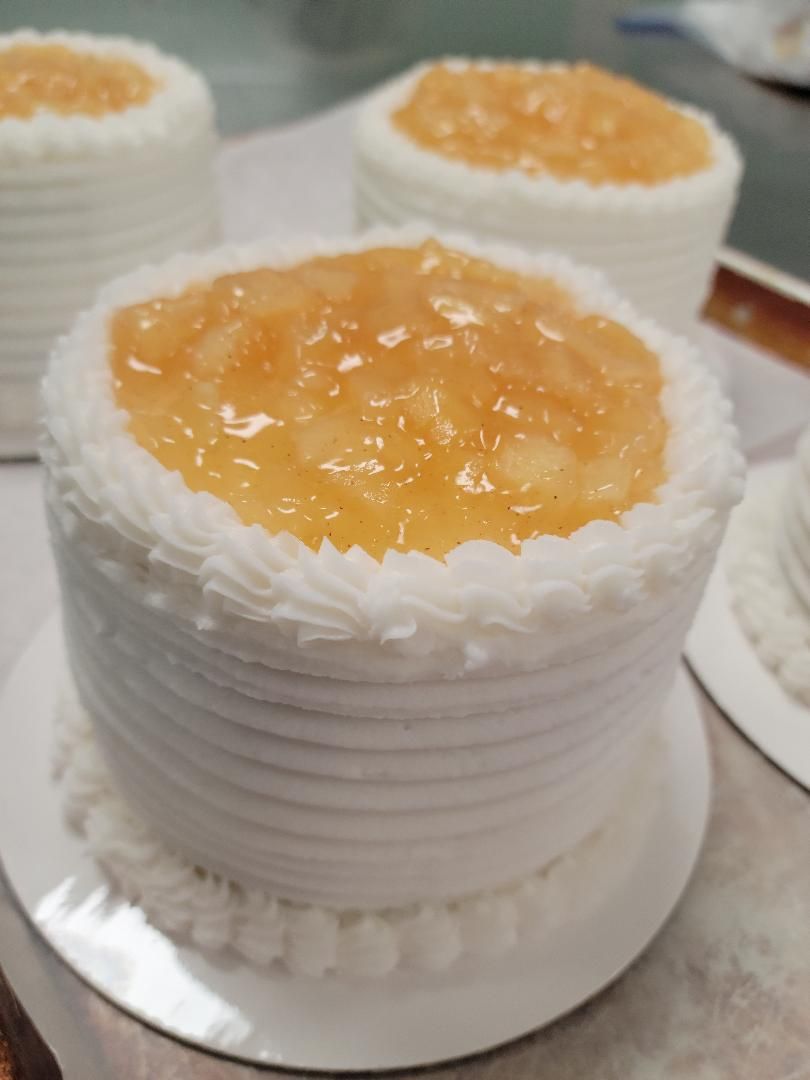 White Apple Pie Cake