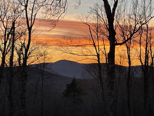 How to Paint Mount Greylock at Dusk, Paint and Sip at Home 