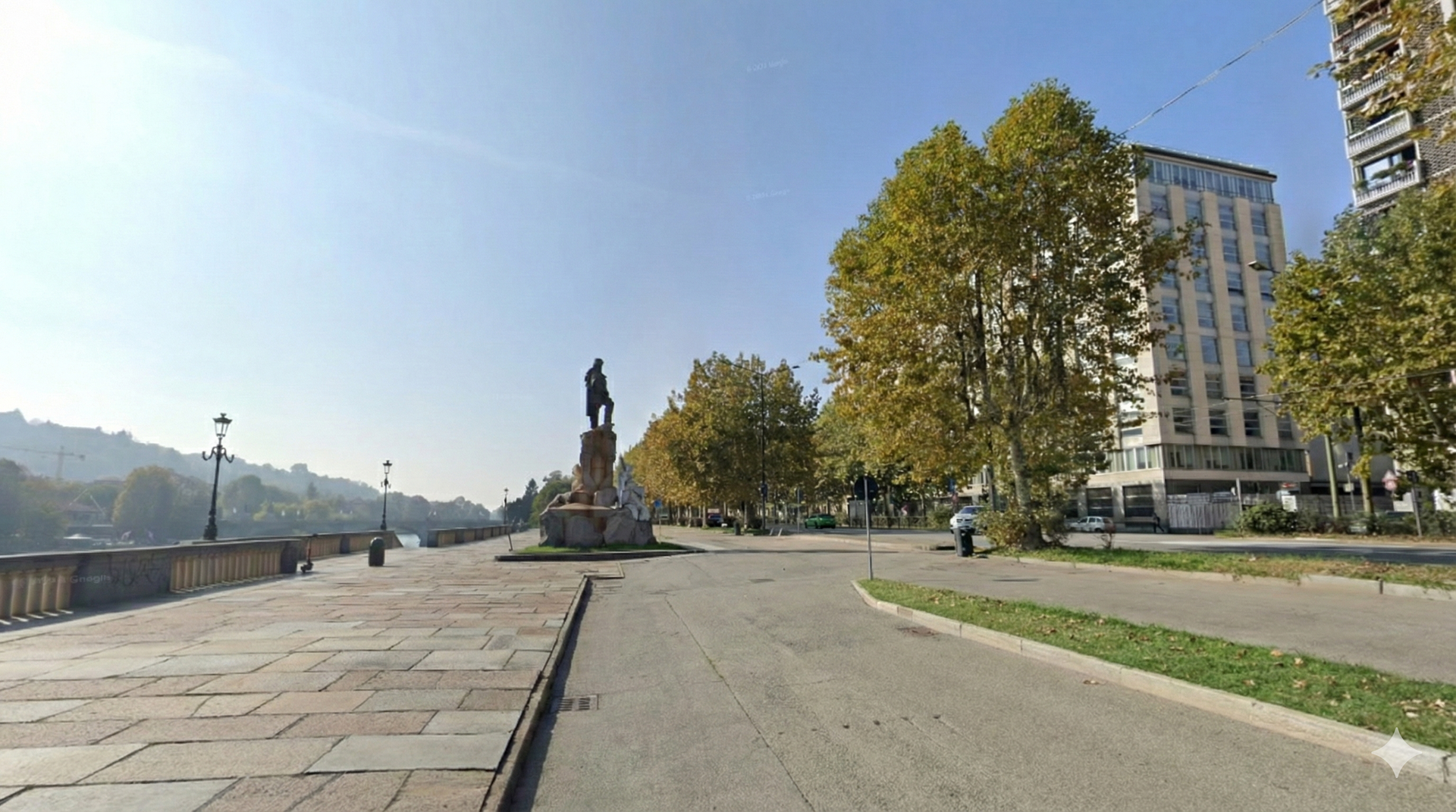 Una veduta di Lungo Po Armando Diaz, a Torino.