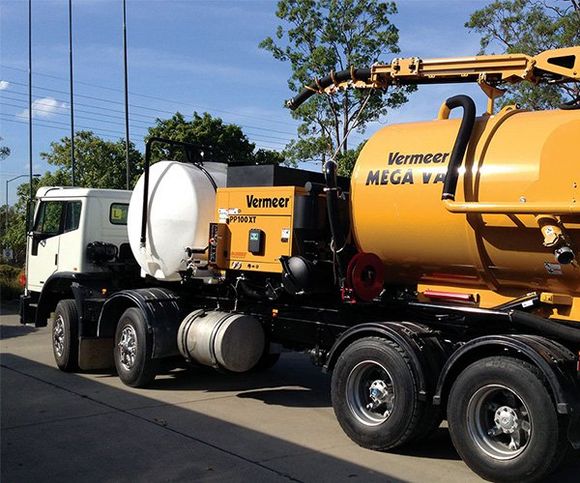 A Septic Vacuum Truck — SDA Plumbing in Alice Springs NT